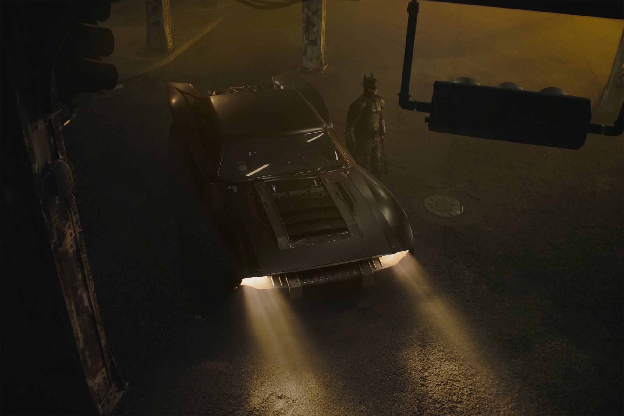 The Batman, prime immagini della Batmobile