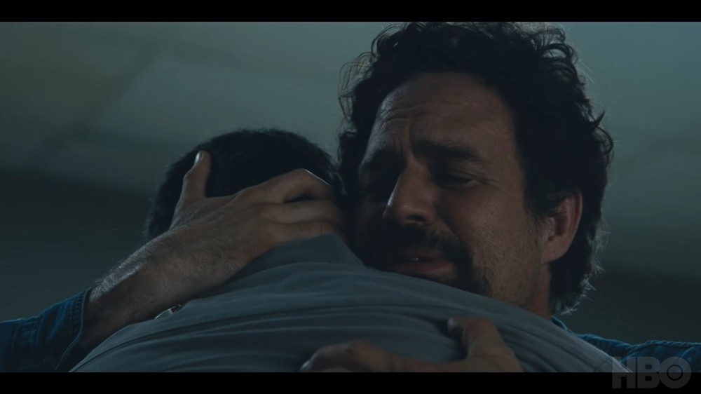 I Know This Much is True, il trailer della miniserie HBO con un doppio Mark Ruffalo
