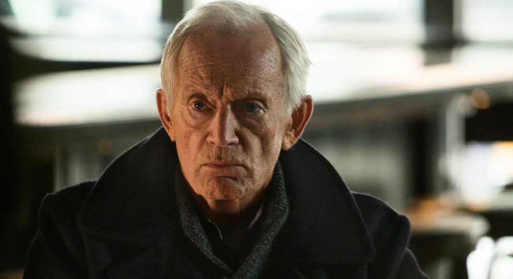 Lance Henriksen e Tobin Bell nel thriller-mistery “Awaken”
