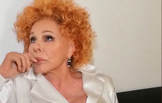 Ornella Vanoni e l’imperdibile ironia su Adriano Celentano via Twitter