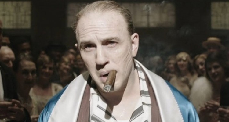 Capone: primo trailer del dramma biografico con Tom Hardy