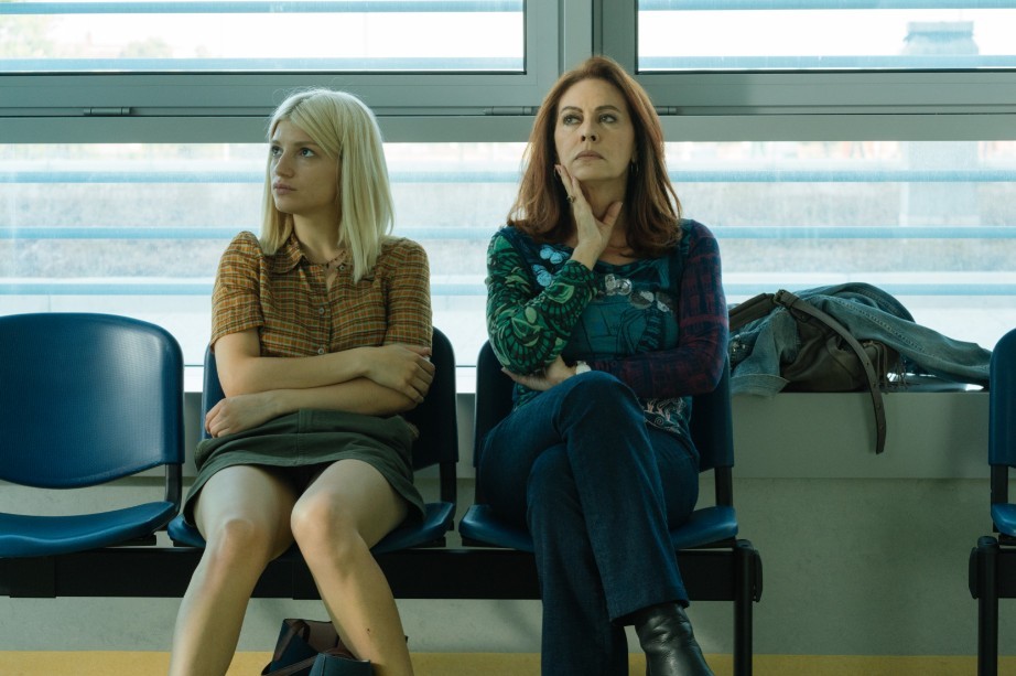 Elena Sofia Ricci, Vivi e Lascia Vivere: gallery