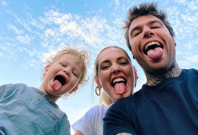 Più stories di Fedez, Chiara Ferragni e Leone, meno dirette Instagram dei personaggi tv