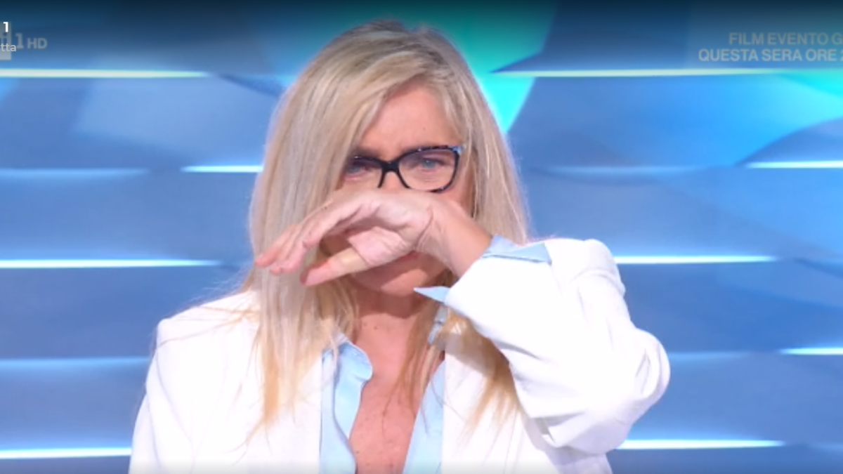 Domenica In, Mara Venier in diretta a Pasqua: “Molto doloroso”