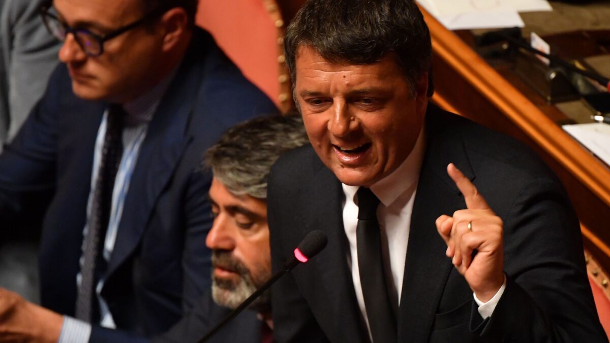 Conte: “Lockdown da scongiurare”. Renzi: “Ecco cosa non funziona nella gestione dell’emergenza”