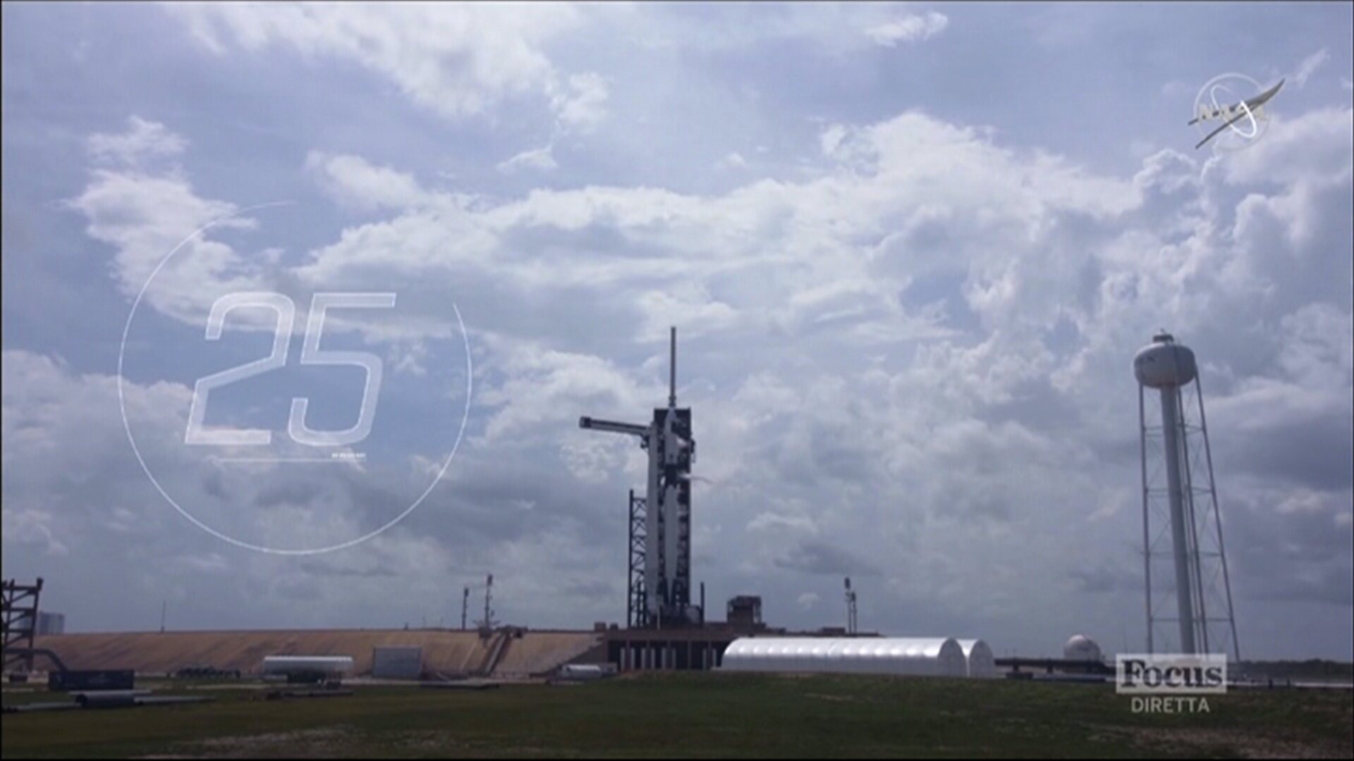 SpaceX, partita la missione Demo-2