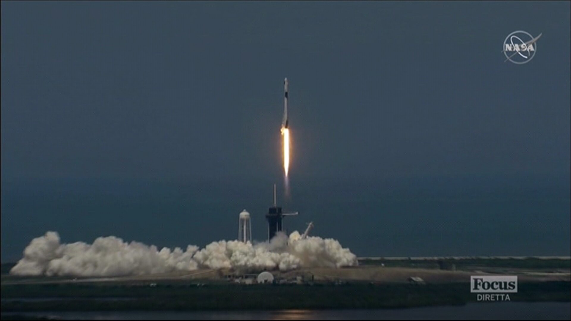 SpaceX e NASA, il lancio di Falcon 9 e Dragon