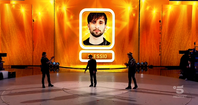 Amici Speciali tra beneficenza e varietà conferma la potenza televisiva della coppia De Filippi-Ferilli