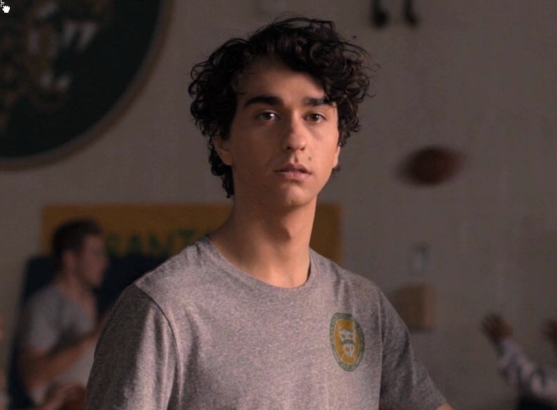 Alex Wolff e Thomasin McKenzie per il nuovo film di M. Night Shyamalan
