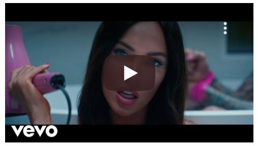 Bloody Valentine, Machine Gun Kelly: traduzione, lyrics e video (con Megan Fox)