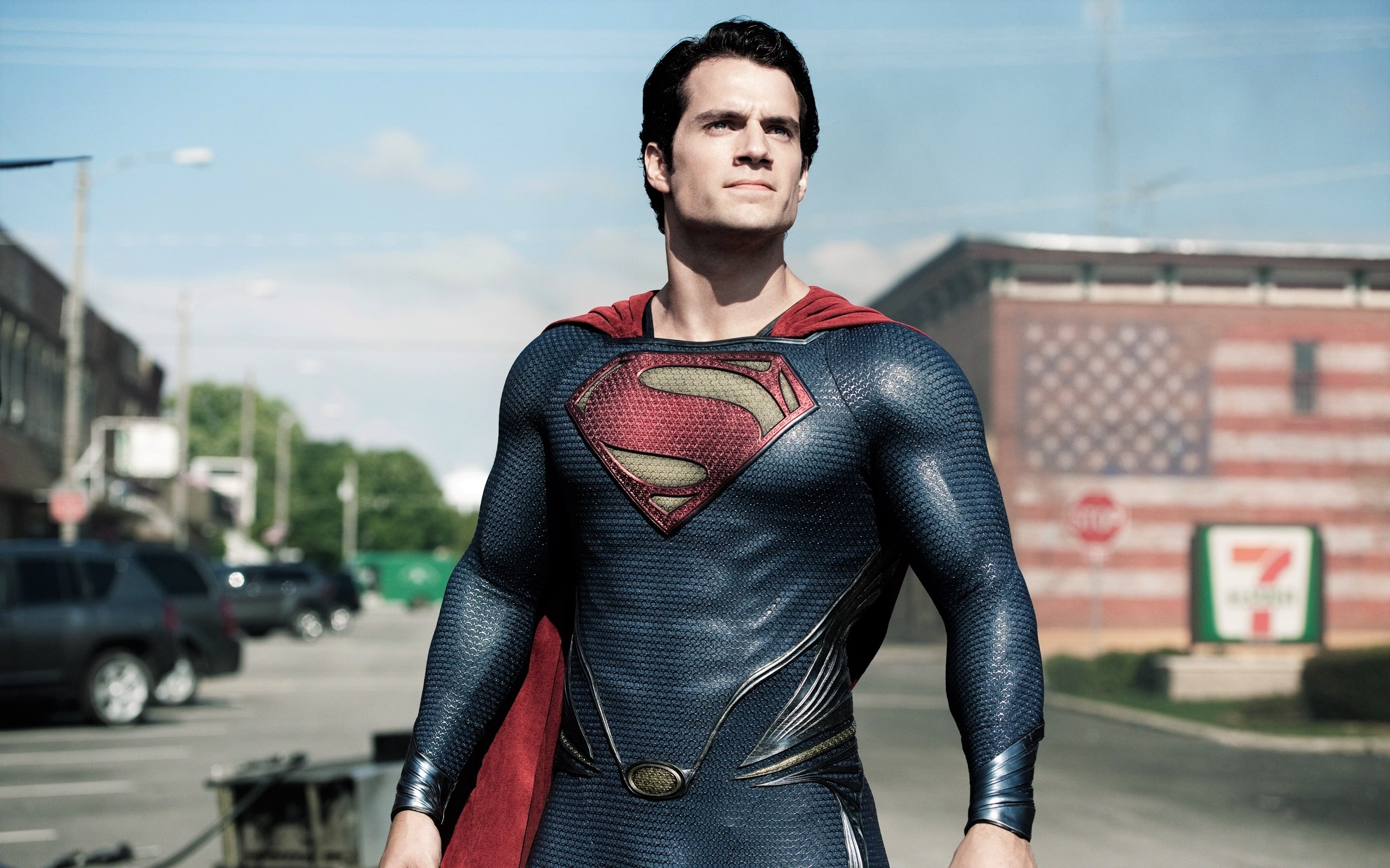 Henry Cavill si prepara a tornare come Superman, ma non in Man of Steel 2