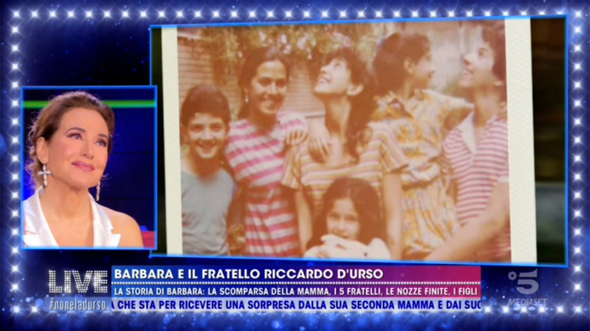 Barbara d’Urso: sorpresa di compleanno a Live non è la d’Urso (VIDEO)