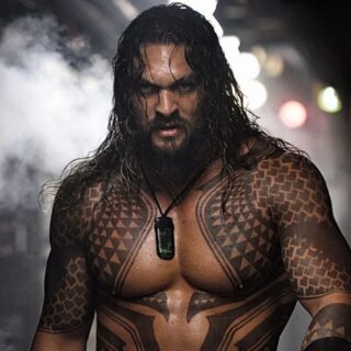 jason-momoa-e-peter-dinklage-in-trattative-per-un-fantasy-horror-su-van-helsing