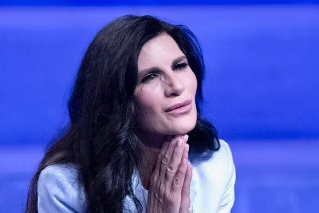 Verissimo dà il benservito a Pamela Prati, salta l’anniversario del Prati-gate: “Basta lo diciamo noi!”