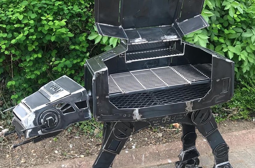 Star Wars: il grill per barbeque ispirato ai Camminatori AT-AT imperiali