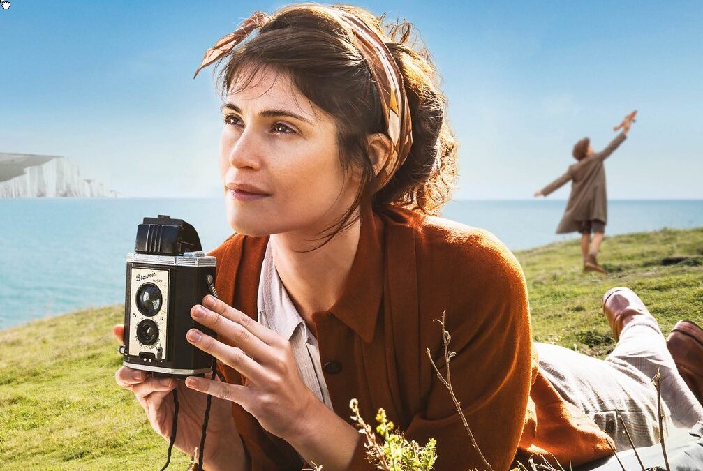 Summerland: trailer del dramma indie con Gemma Arterton