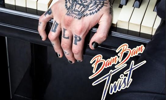Bam Bam Twist di Achille Lauro, testo e audio: inizia un’estate anni ‘60 “Dal tramonto all’alba”