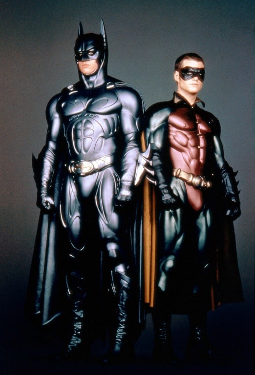 Batman Forever compie 25 anni: foto e locandine del film
