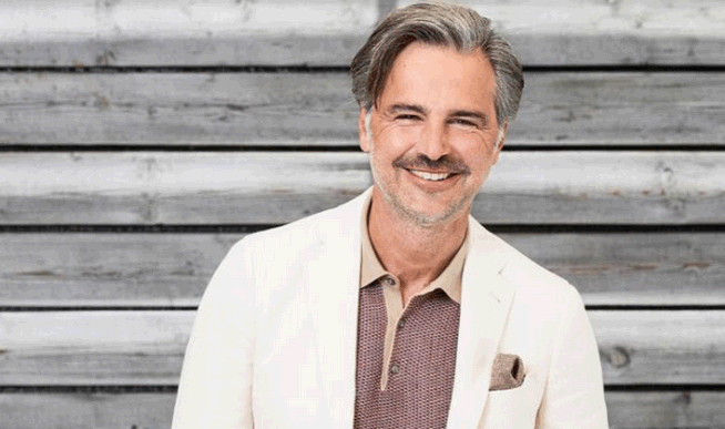 Beppe Convertini a Blogo: “C’è tempo per… tornare in tv, e io ho saputo aspettare”