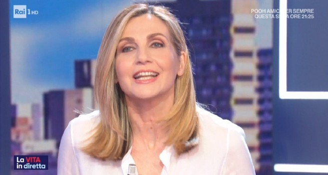 Retroscena Blogo: Lorella Cuccarini, incontro con il direttore di Rai1 ieri: è fuori da La vita in diretta. Spunta l’ipotesi La7