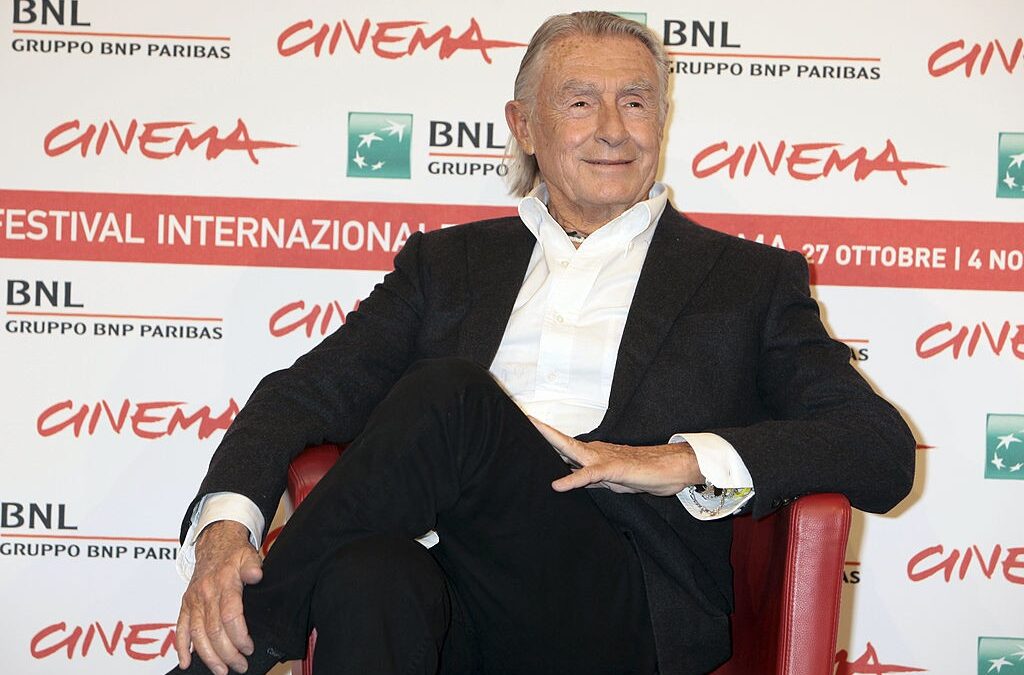 E’ morto Joel Schumacher, regista di Ragazzi Perduti e Batman Forever