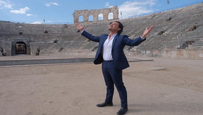 2 giugno 2020, Vittorio Grigolo canta l’Inno d’Italia alle 20.30 su Rai Uno