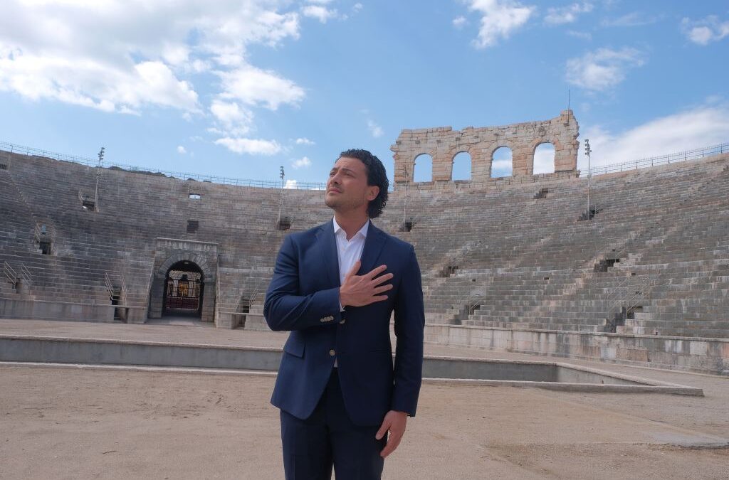 Rai 1 celebra il 2 giugno con Vittorio Grigolo all’Arena di Verona (VIDEO)