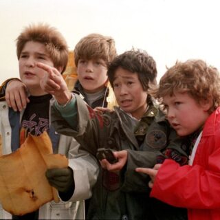 i-goonies-compie-35-anni-foto-del-cult-anni-ottanta-di-richard-donner-22