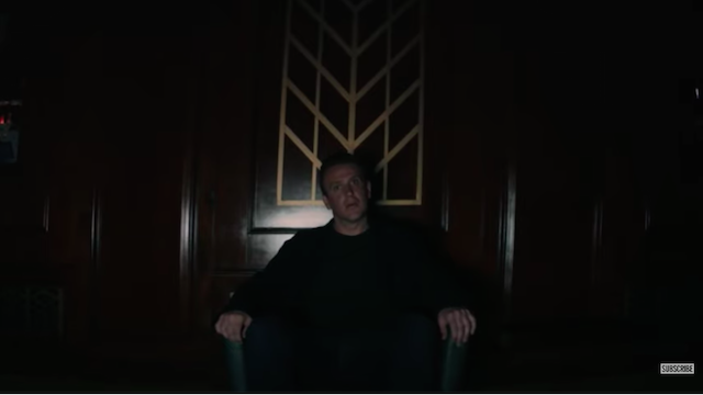 Messaggi da Elsewhere, il trailer