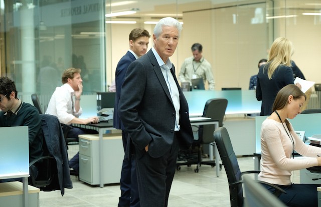 MotherFatherSon, il trailer