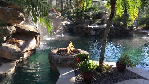 Piscine da pazzi: maratona su HGTV per sognare l’estate anche da casa