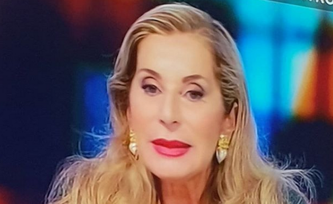Rosanna Cancellieri verso Tv8, condurrà Vite da copertina?