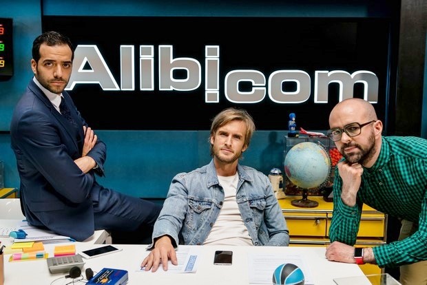 Stasera in tv: “Alibi.com” su Italia 1