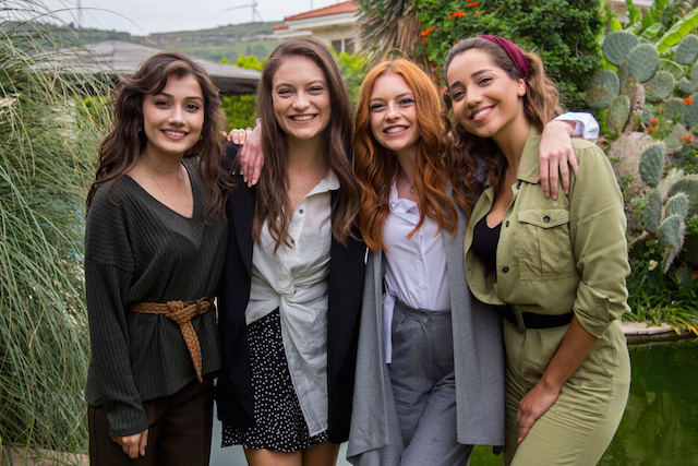 Come sorelle, la serie di Canale 5