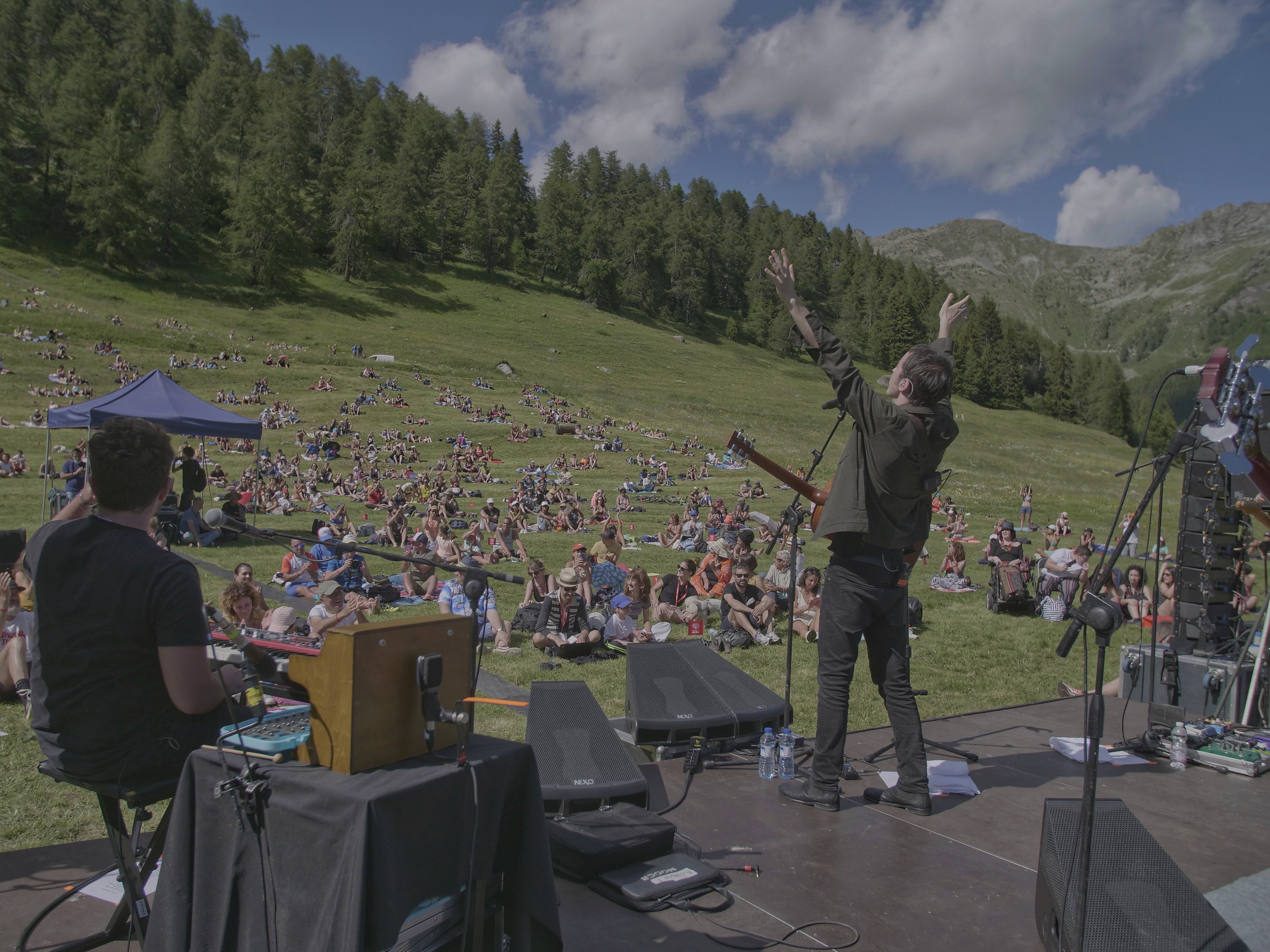Diodato in concerto al Musicastelle Outdoor di Saint-Barthèlemy, In Valle d’Aosta (video)