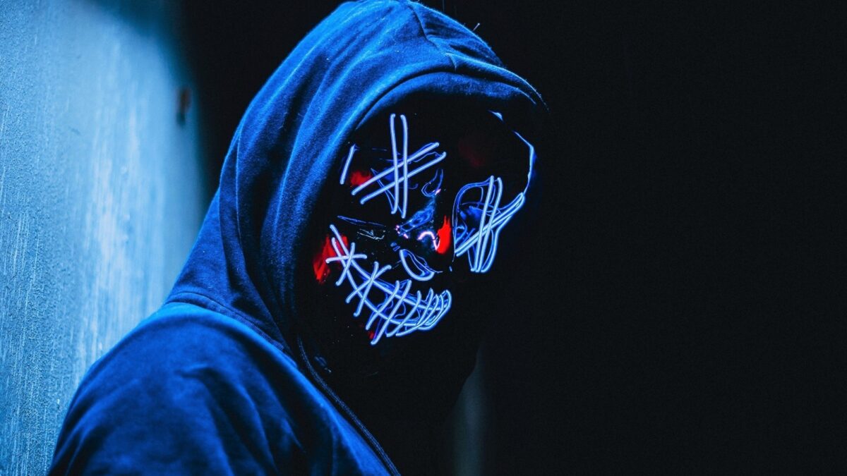 Universal rinvia uscite di The Purge 5 e Candyman