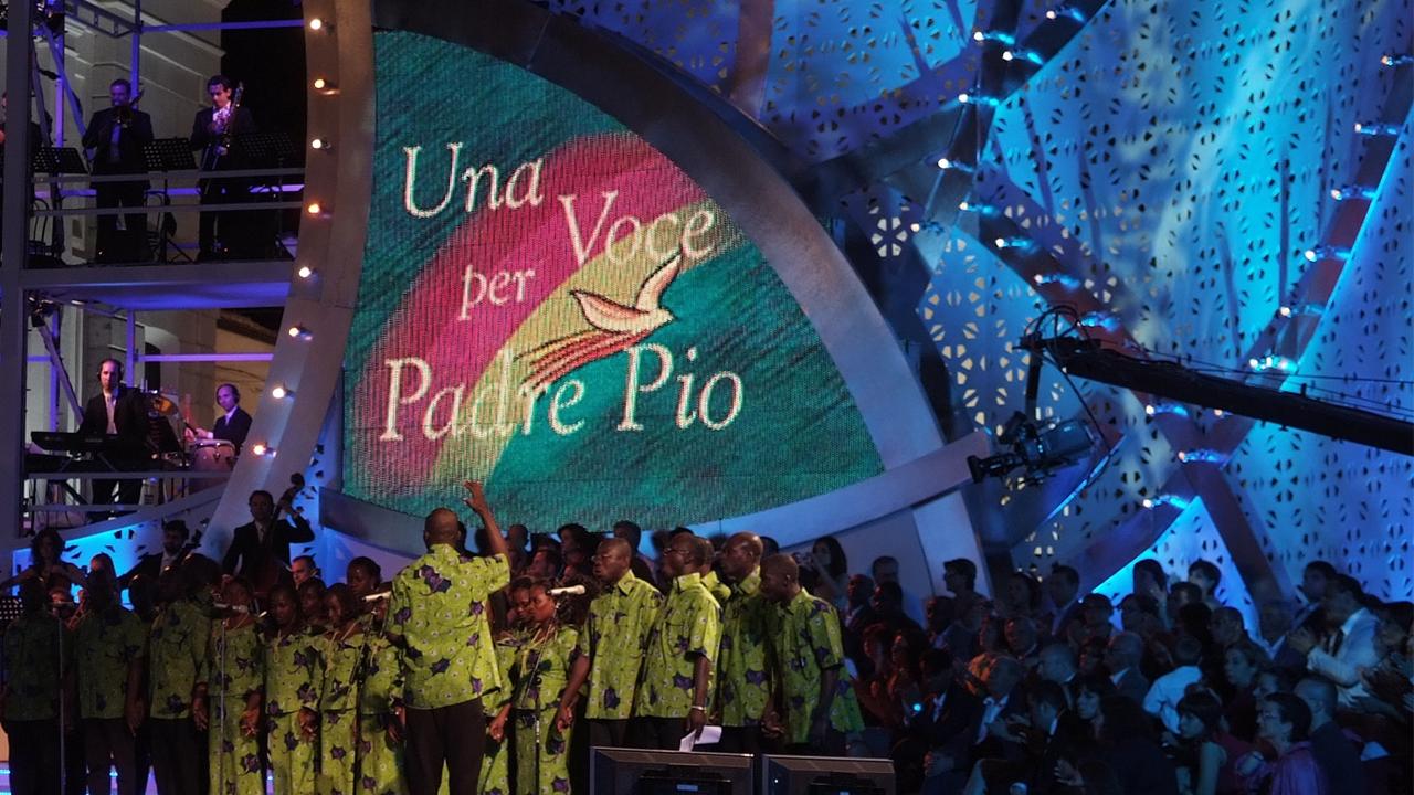 Una voce per Padre Pio, scopo solidale lodevole ma un’edizione 2020 incerta tra presente, passato e poca coralità
