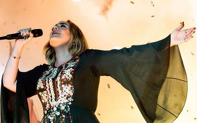 Chiedono ad Adele quando uscirà il nuovo album: ecco la risposta della cantante