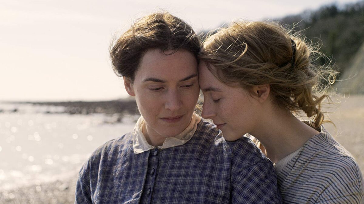Ammonite: trailer e poster del film con Kate Winslet e Saoirse Ronan
