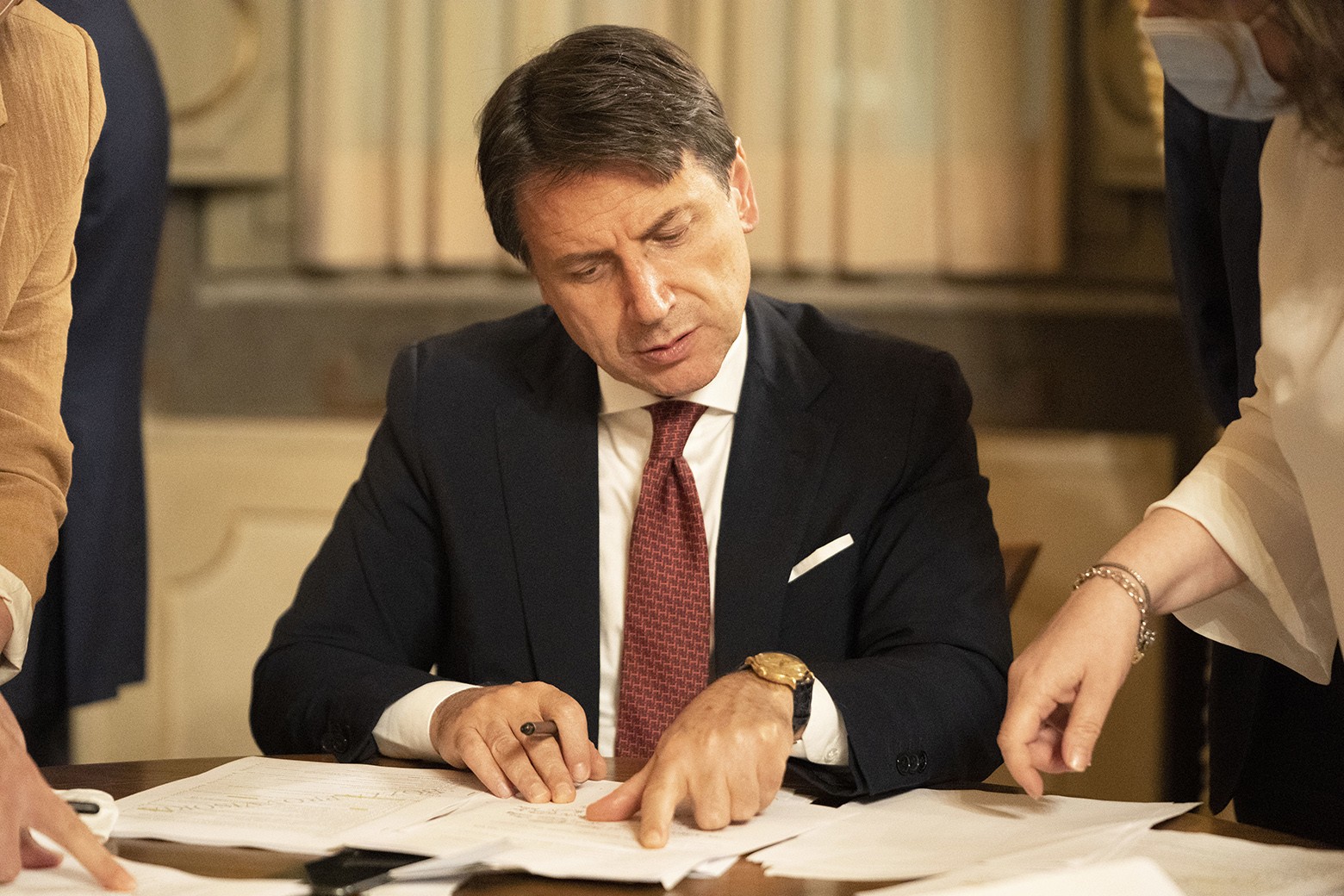 Nuovo Dpcm in Gazzetta, nessuna zona verde in Italia: misure e restrizioni in vigore dal 5 novembre