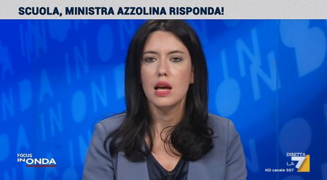 Azzolina ospite fissa a In Onda. Stefania Pinna di Sky Tg24: “Va solo in quella trasmissione”