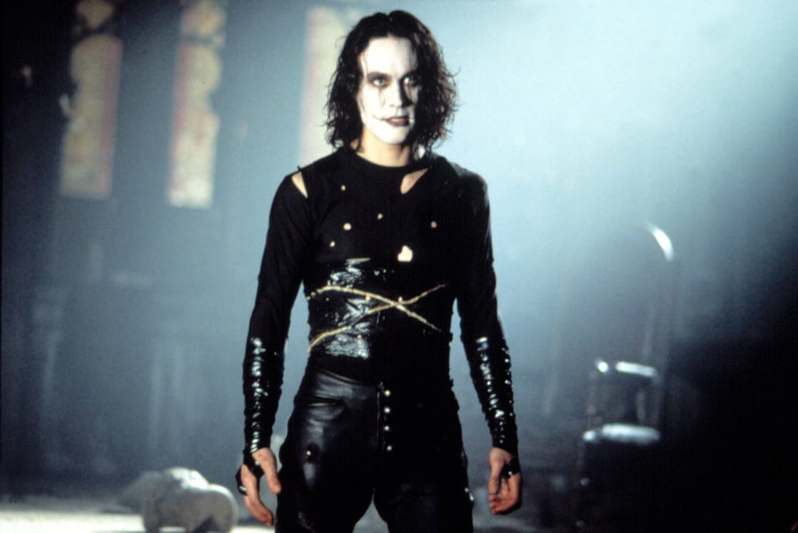Il Corvo: il costume di Brandon Lee venduto all’asta per 25.000$