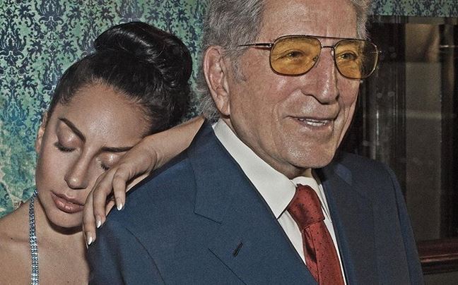 Tony Bennett compie 94 anni: gli auguri di Lady Gaga via Instagram