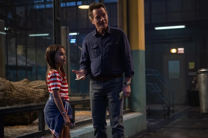 L’unico e insuperabile Ivan: foto e poster del film con Bryan Cranston (su Disney + dall’11 settembre)