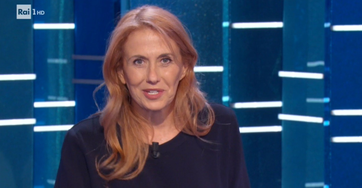 Omaggio a Zavoli, Monica Maggioni riceve i complimenti in diretta, ma gela tutti: “Ne riparliamo domani alle 10”
