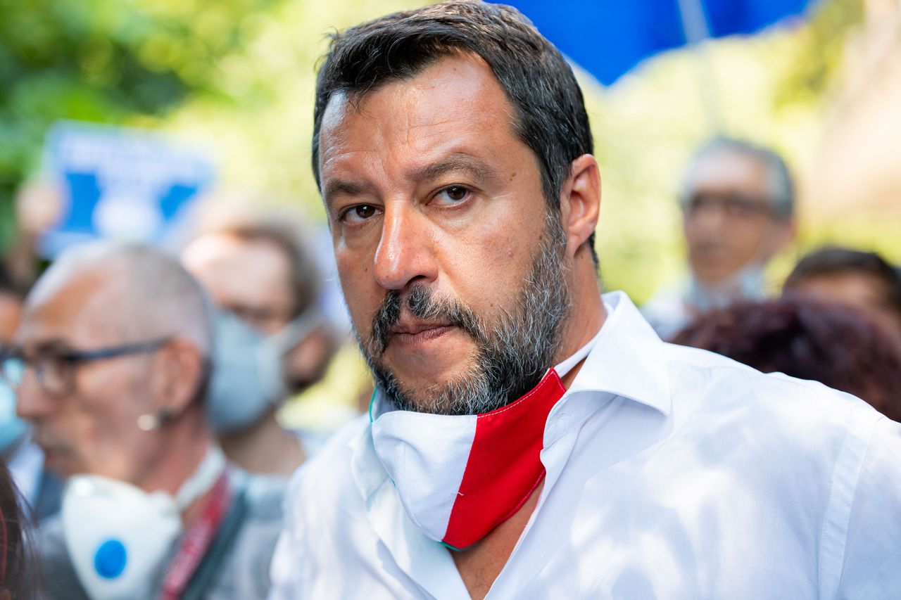 Dpcm Natale, Salvini al premier: “Fermati, c’è il diritto alla famiglia”