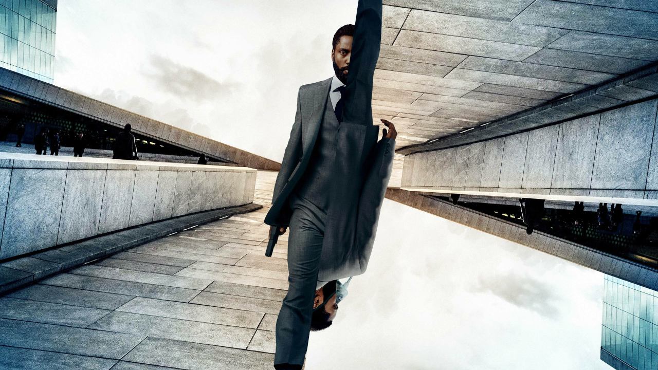 Tenet, recensione, la spy story di Christopher Nolan attraversata dallo spirito del tempo