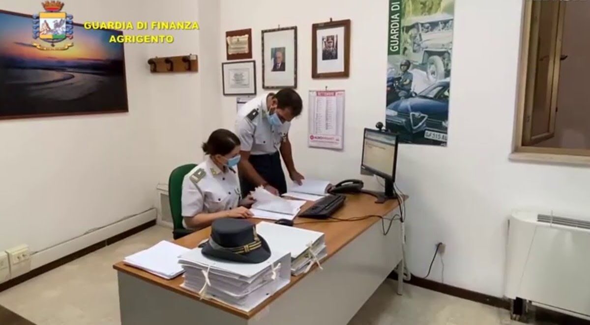 Agrigento: reddito di cittadinanza ai mafiosi, 69 indagati