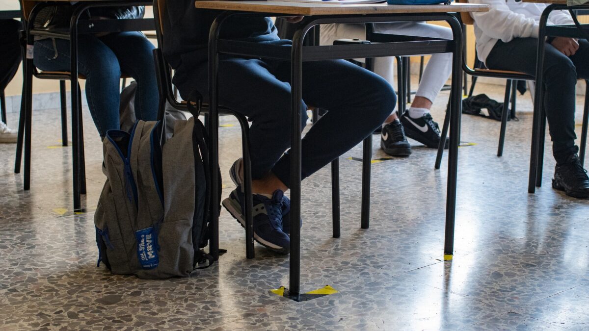 COVID-19, la situazione nelle scuole italiane? 1.120 positivi e almeno 99 focolai