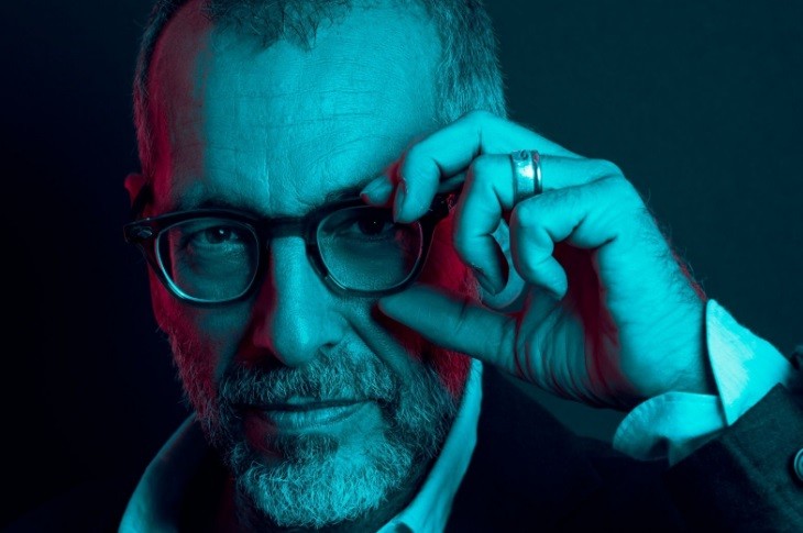 Corrado Formigli: “Le notizie sono più importanti degli ascolti, il cambio di governo ha favorito Rete 4. Noi i virologi non li paghiamo”